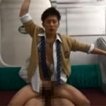 【ゲイ動画】学生イケメン達の性事情を収めた2時間！ガラガラの電車内でスーツ姿のリーマンが擦り寄って来て…